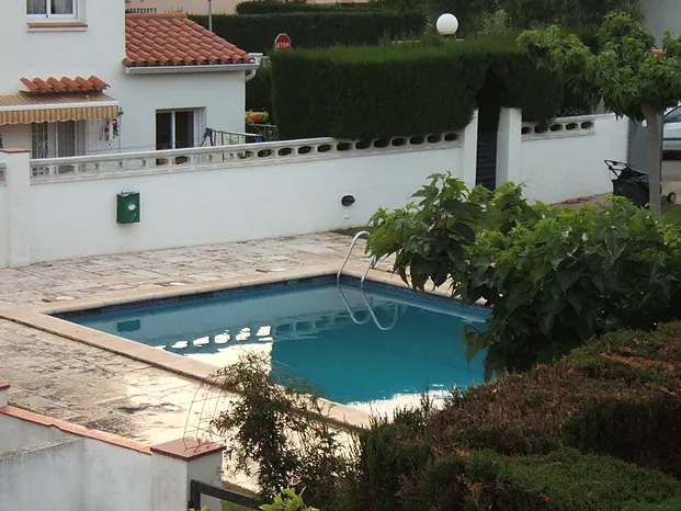 Casa en venda a L'Escala a 1 km de la platja de Riells